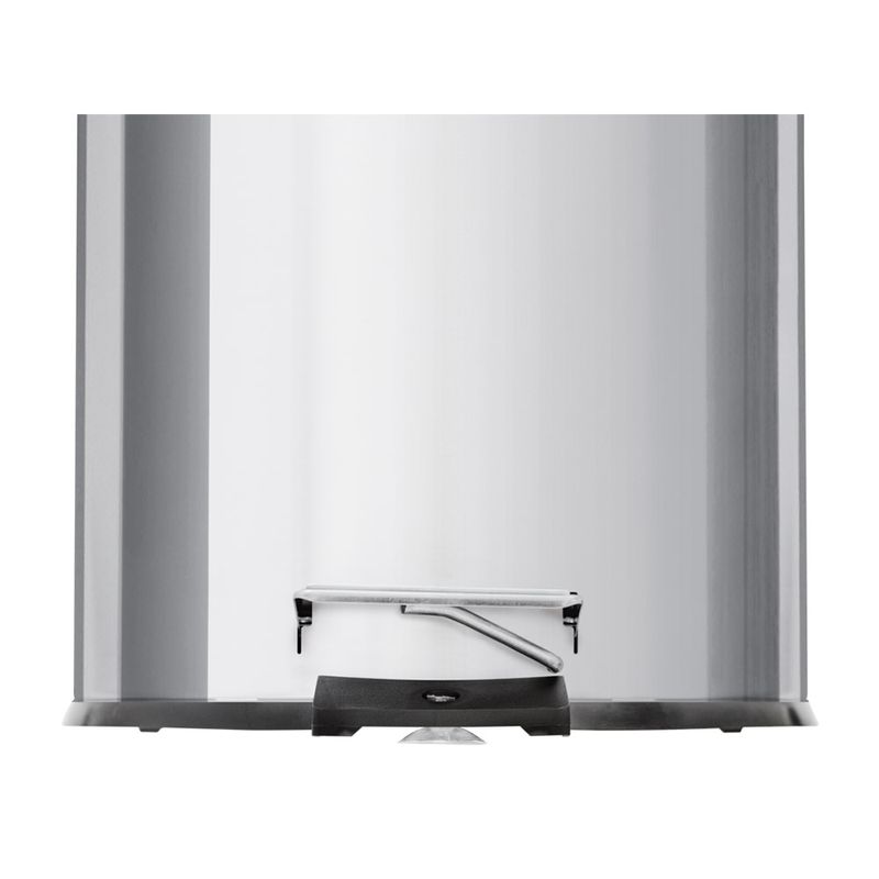 LixeiracomPedalTramontinaBrasil20LitroscomBaldeInternoRemoviveleAcabamentoInoxPolido