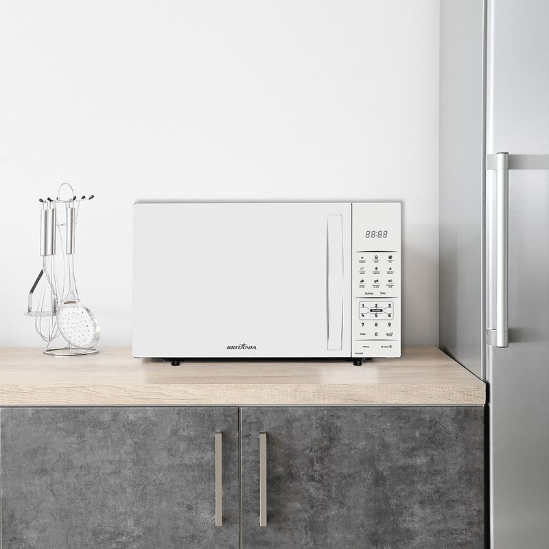MicroondasBritania28litrosBrancoBMO28BB127Volts