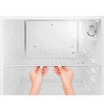 Refrigerador-Electrolux-Cycle-Defrost-260-Litros-Branco-DC35A-–-127-Volts