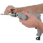 FuradeiradeImpactoTramontina38comVelocidadeVariavelSistemadeReversaoeBotaoparaTravamentodeGatilhoCinza–127Volts