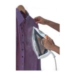 Ferro-a-Seco-Black-Decker-Com-reservatorio-de-470ml-cinza-E-Laranja-FX3100-B2---220-Volts