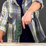 Furadeira-Britania-de-Impacto-2-em-1-Verde-BFU01M--7.jpg